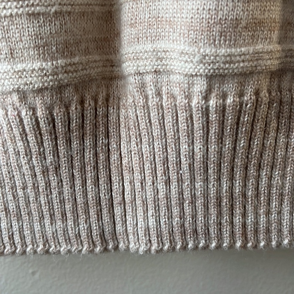 VTG Keneth too! Sleeveless Sweater - Picture 4 of 6